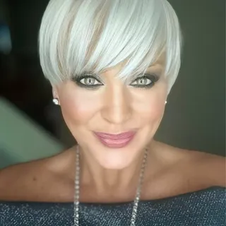 Nicole W.