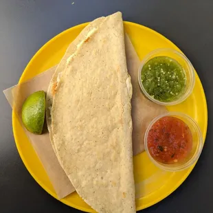 Quesadilla con espazote