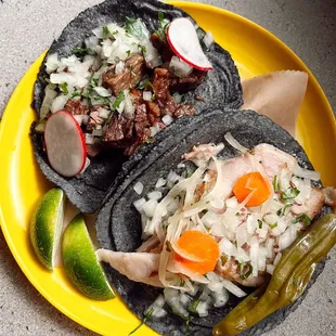 Carnitas &amp; suadero taco