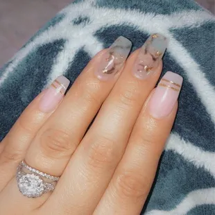 Pink powder with black and clear marble