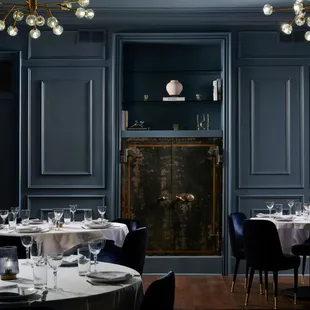 Private dining room.