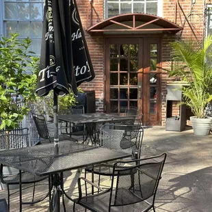 Great outdoor terrace!