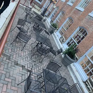 Extra outdoor Savage Mills seating