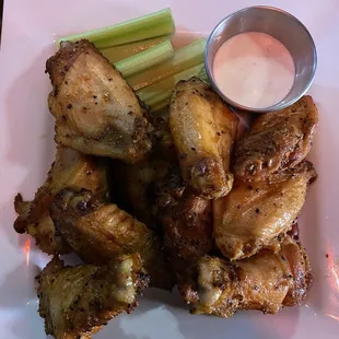 Full order naked wings with ranch