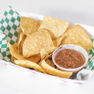Chips &amp; Salsa