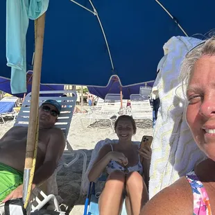 Beach umbrella rental