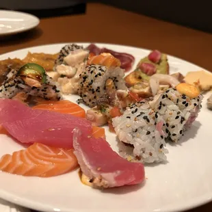 food, sushi, sashimi, sushi and sashimi