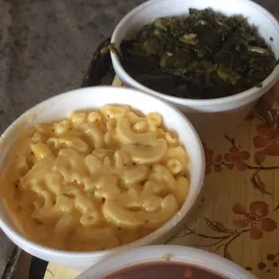 Macaroni collar greens Barbecue sauce