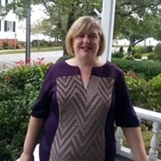 Ellen W.