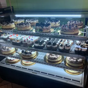 Cheesecakes mixed with Reese's, Snickers, Oreos, and Nutella.