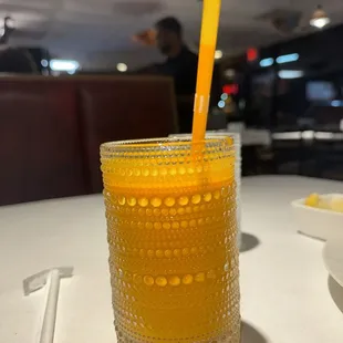 MANGO LASSI