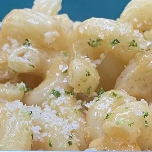 Our signature Crafted Mac N Cheez is a comforting plant-derived take on an american staple.