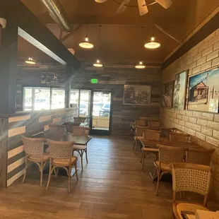 Café indoor seating, perfect temperature