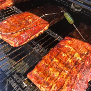 Putting in work on the Myron Mixon h2o smoker