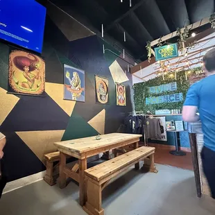 sushi and sashimi, interior