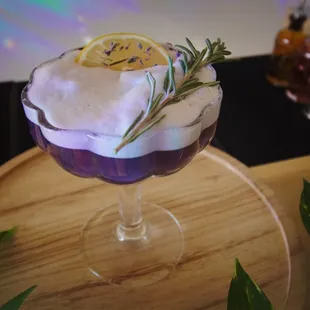 Butterfly Pea &amp; Honey Gin Sour