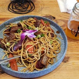 Tallarin Saltado Criollo de Lomo