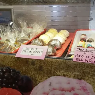 a variety of gelatos