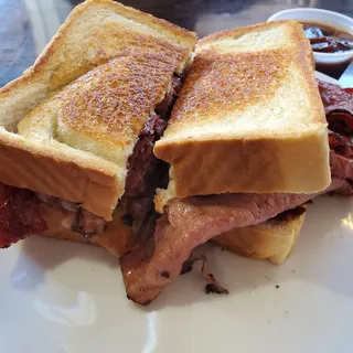 Pastrami Sandwich
