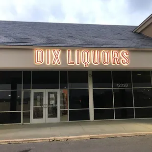 Custom exterior signs by Young Sign Co.