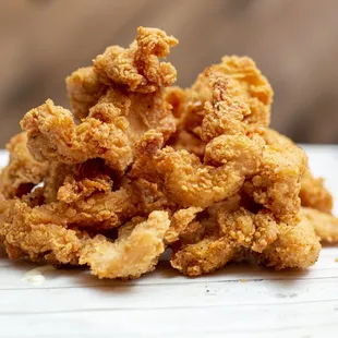 a pile of fried chicken