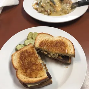Smothered chicken &amp; super patty melt