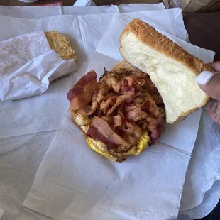 Bacon &amp; Egg Sandwich with Hash Brown Patty
