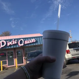 Pineapple Milkshake