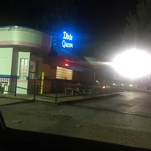 the outside of a diner at night