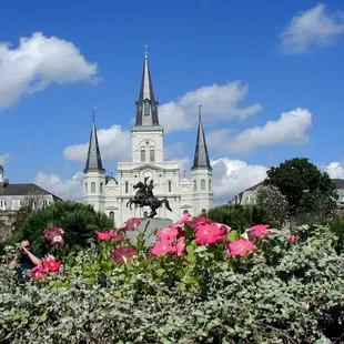 JACKSON SQUARE