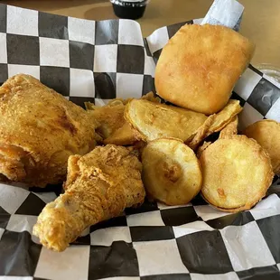 Dixie's Fish & Chicken