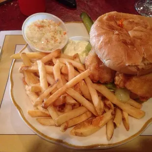 Fish fry sandwich is soooo good!
