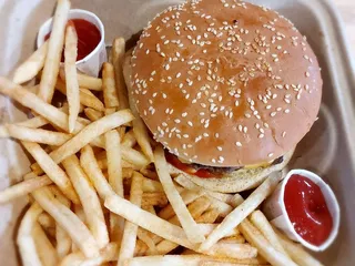 Mambos Cheesesteak Grill