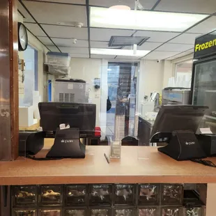 Where you order "to go".