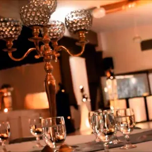 We have contacts for decorators