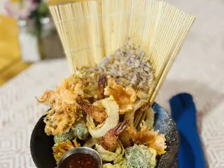 Sand Pebbles Restaurant