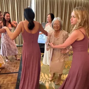 My mom and daughters dancing !