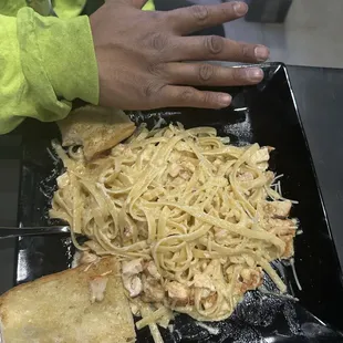 Alfredo pasta