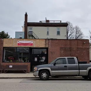 DJ’s Market 4/2018