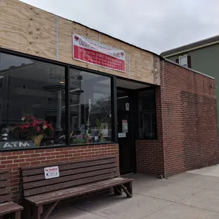 DJ’s Market 4/2018