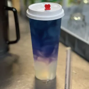 BUTTERFLY LEMONADE HIGHLY RECOMMEND IT