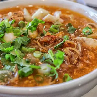  bowl of soup on a table