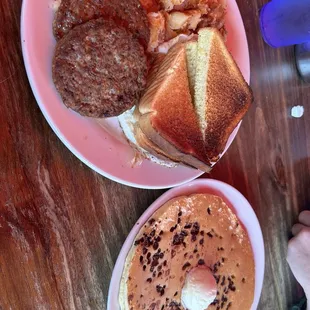Teny Breakfast