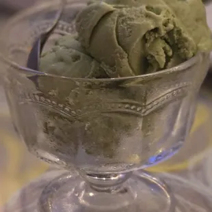 Green tea ice cream
