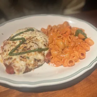 Chicken Parm with spicy rigatoni  8.0/10