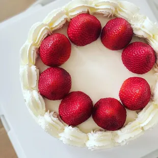 Strawberry cake