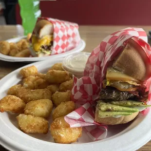 We split a Creole Gouda burger with Cheese Curds