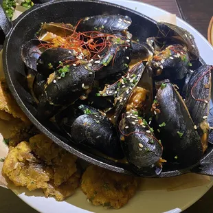 Mussels and plantains