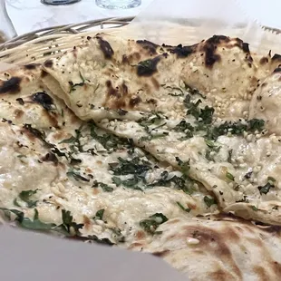 Garlic Naan 04/2023