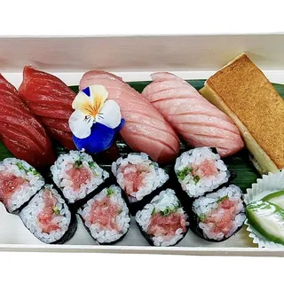 The Platinum Box (Bite size) Tuna Box Only